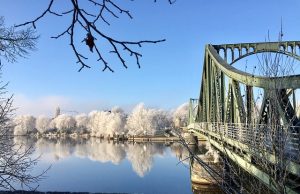 Mastering the German Winter: 8 Tips for Embracing the Cold with Style Mastering the German Winter